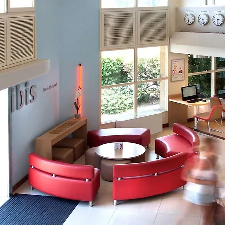 Hotel Ibis Aeroport Promenade Des 3*