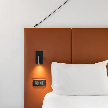 Ibis Aeroport Promenade Des Hotel