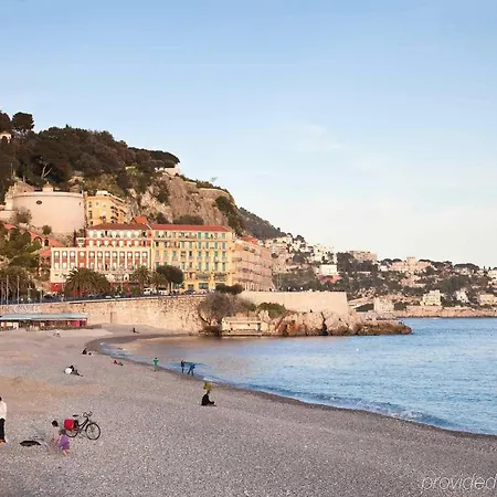 Ibis Aeroport Promenade Des 3*