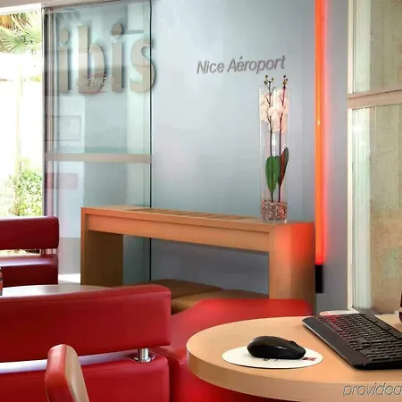 Hotel Ibis Aeroport Promenade Des 3*